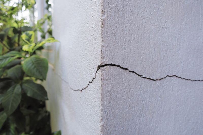 Structural Crack Repair in Sarasota, FL